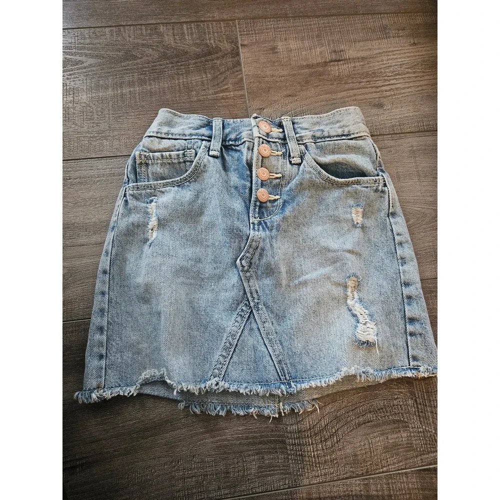 Old‎ navy girls skirt size 6-7